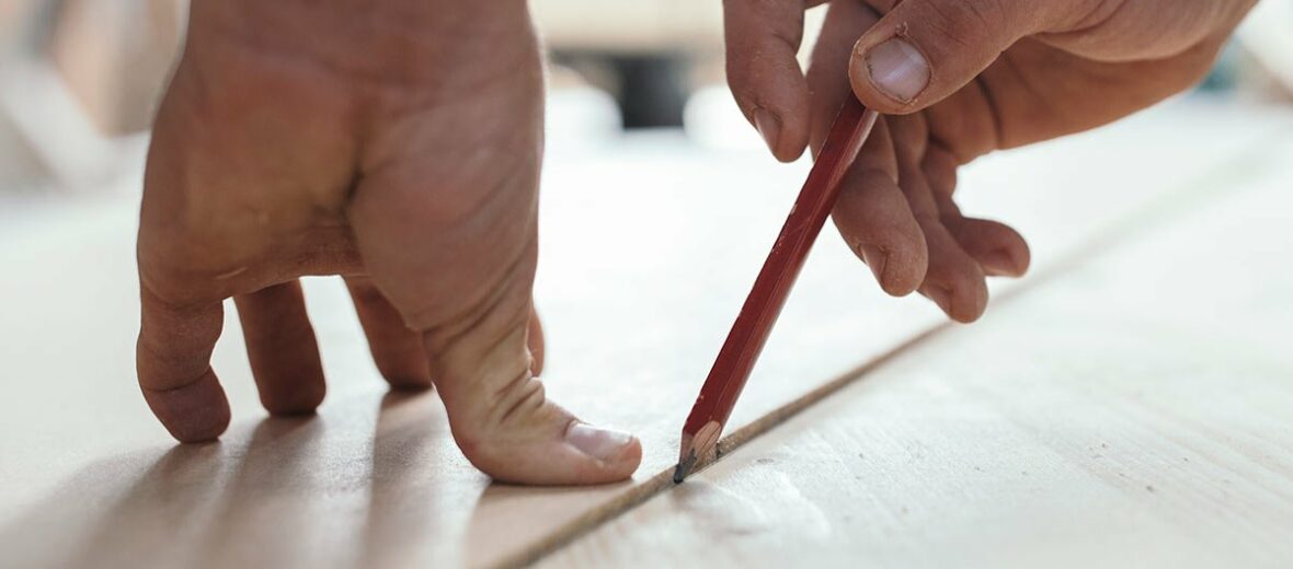 Anzeichnen am Werkstück – Holz Center Ortner