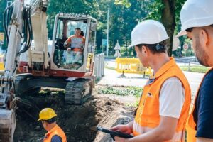Spleißtechniker Elektrotechnik – Ploier + Hörmann Bau