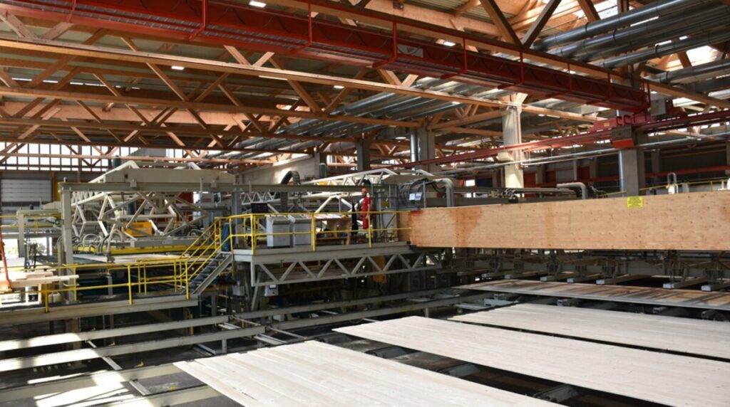 Produktionsmitarbeiter – Mayr-Melnhof Holz Gaishorn
