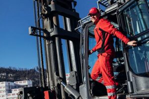 Staplerfahrer – Mayr-Melnhof Holz Gaishorn