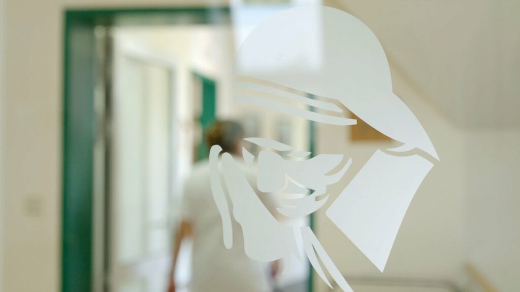 Mutter Teresa Haus (Mutter Teresa Vereinigung gem. GmbH) – Neuhaus am Klausenbach