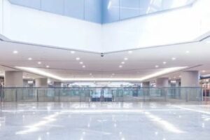SIMACEK Facility Management Group GmbH – Reinigung Einkaufszentrum