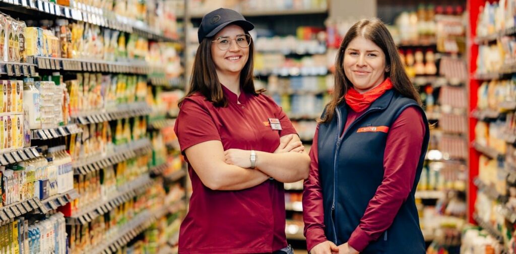INTERSPAR – Mitarbeiterinnen im Markt