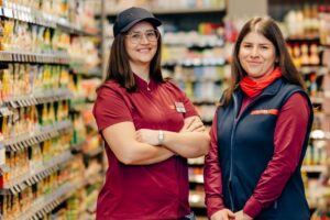 INTERSPAR – Mitarbeiterinnen im Markt